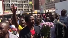 Police break up bank protest in Zimbabwe