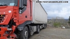 Tosya'da Trafik Kazası Tır ile Otomobil Çarpıştı