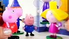 Can Peppa Pig Fly? Ben and Holly's Little Kingdom Thistle Castle and Play Doh Gaston Episo